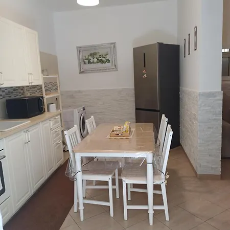 Апартаменты La Maison Du Centre Палермо